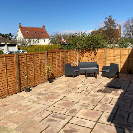 Wristland Court, Watchet Apartment Bagian luar foto